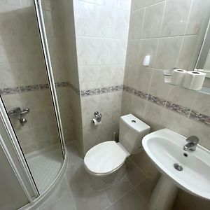 Uitgebreide Kamer met een King Size Bed